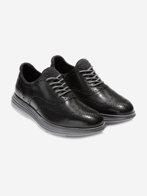 

Cole Haan Men Black Leather Brogues
