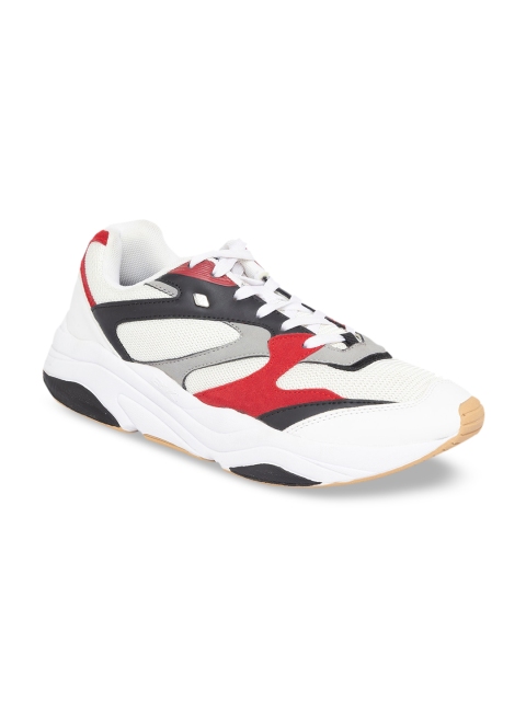 

BRITISH KNIGHTS Men White & Red Colourblocked Sneakers