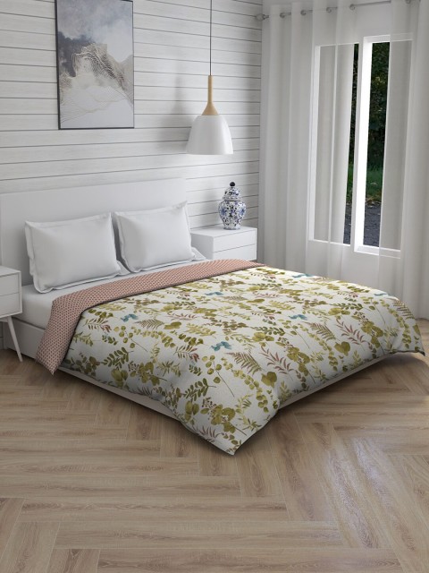 

Boutique Living India Green & White Floral Mild Winter 150 GSM Double Bed Comforter