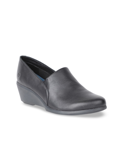 

Hush Puppies Women Black Solid Leather Pumps