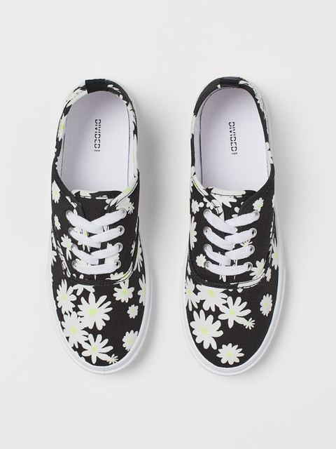 

H&M Women Black & White Printed Canvas Trainers