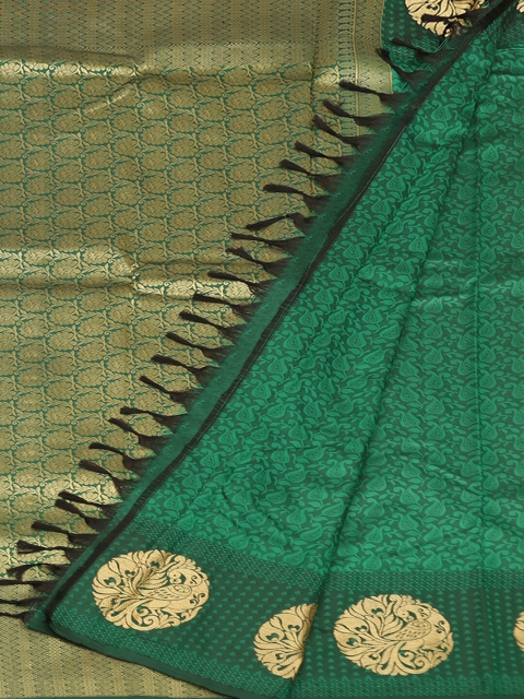 

Pothys Green & Beige Art Silk Solid Saree