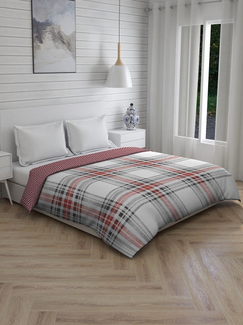

Boutique Living India Red Checked Mild Winter 150 GSM Double Bed Comforter