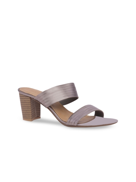 

Inc 5 Women Bronze-Toned Solid Block Heels