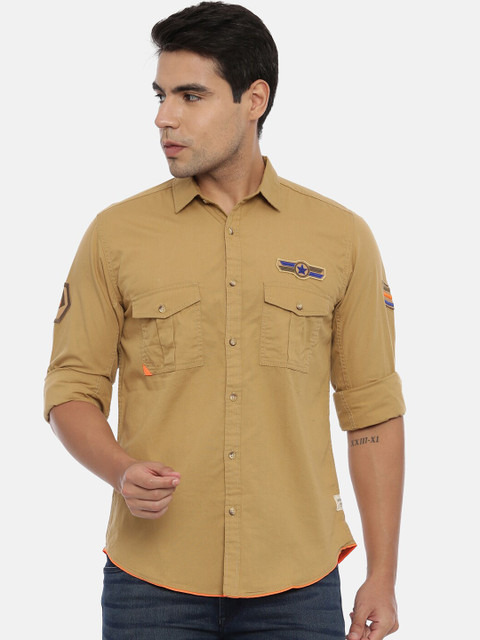 

IVOC Men Khaki Slim Fit Solid Casual Shirt