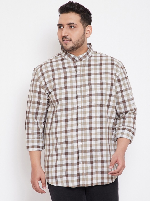 

Instafab Plus Men Beige & White Regular Fit Checked Casual Shirt