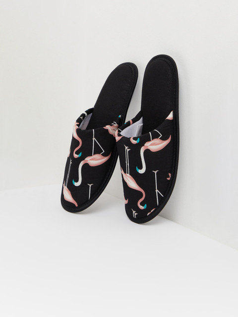 

shoexpress Women Black & Pink Flamingo Printed Room Slippers