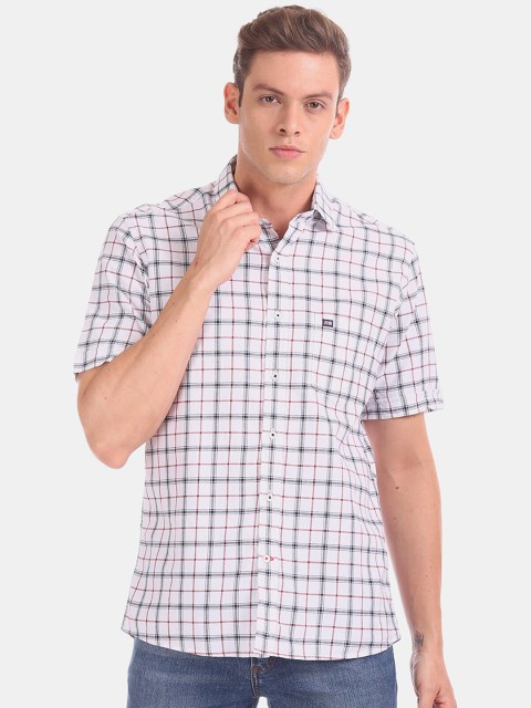 

Arrow Sport Men White & Black Regular Fit Checked Casual Shirt