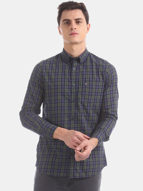 

Arrow Sport Men Navy Blue Regular Fit Checked Casual Shirt