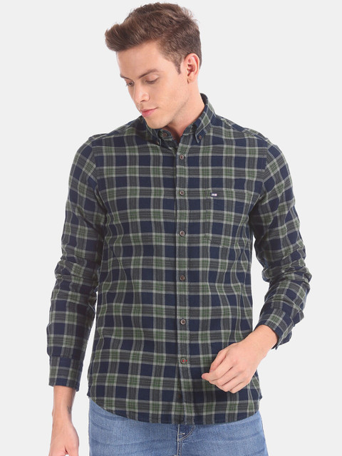 

Arrow Sport Men Green & Navy Blue Regular Fit Checked Casual Shirt