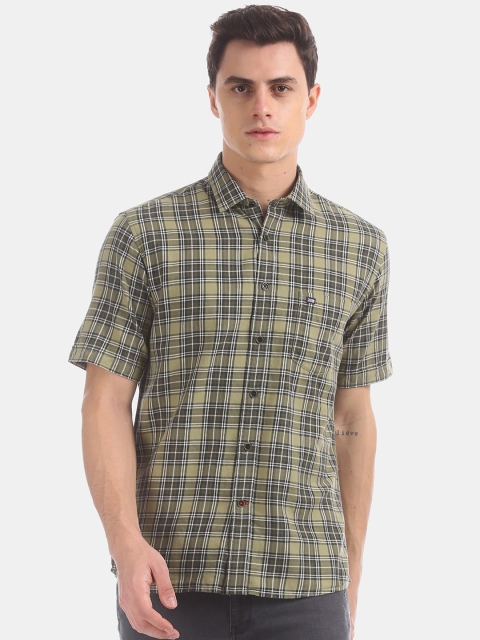 

Arrow Sport Men Green & White Regular Fit Checked Casual Shirt