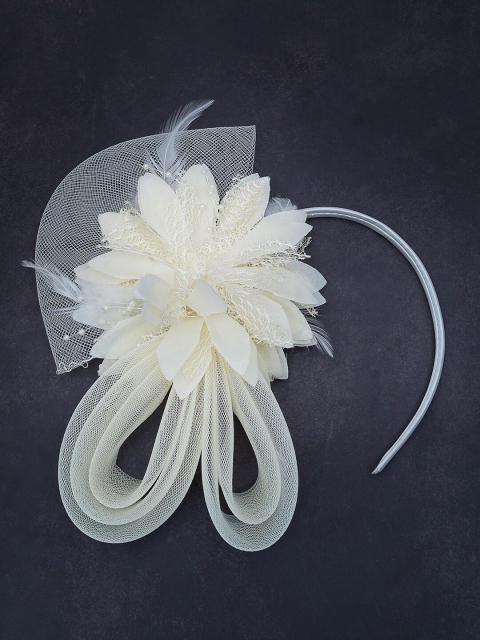 

Golden Peacock Women Off-White Flower Fascinator Hairband With Clip