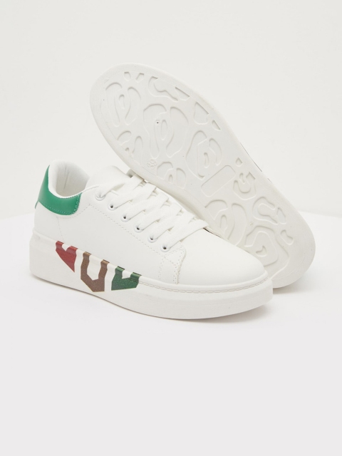 

shoexpress Women White & Green Patterned Sneakers