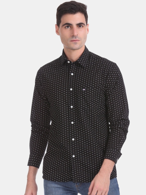 

Arrow Sport Men Black Regular Fit Printed Casual Shirt