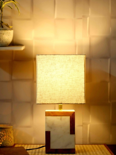 

POSH-N-PLUSH Unisex White Solid Wooden Corners Marble Table Lamp