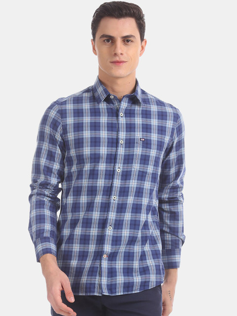 

Arrow Sport Men Blue & White Regular Fit Checked Casual Shirt