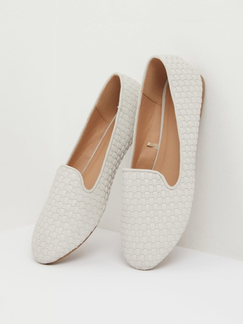 

shoexpress Women Nude-Coloured Espadrilles