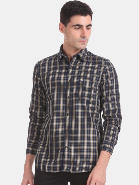 

Arrow Men Navy Blue & Beige Slim Fit Checked Casual Shirt