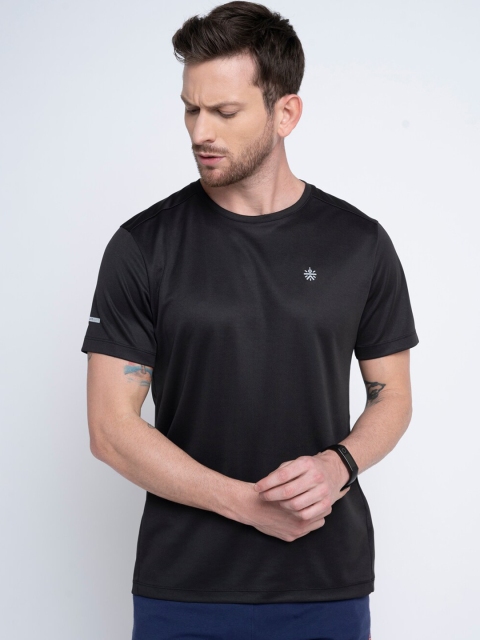 

Cultsport Men Black Solid Round Neck T-shirt