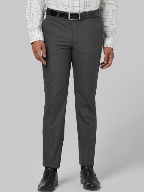 

Park Avenue Men Grey Regular Fit Checked Formal Trousers