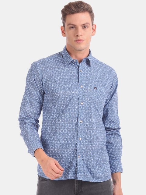 

Arrow Sport Men Blue & Off-White Regular Fit Printed Casual Shirt