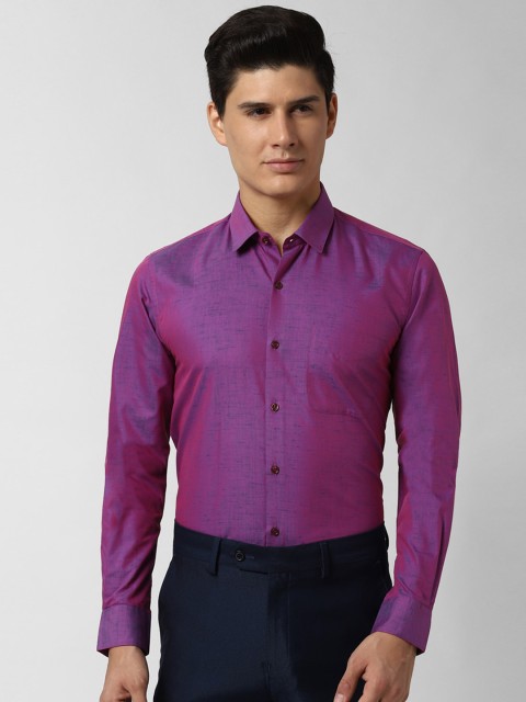 

Peter England Men Purple Slim Fit Solid Casual Shirt