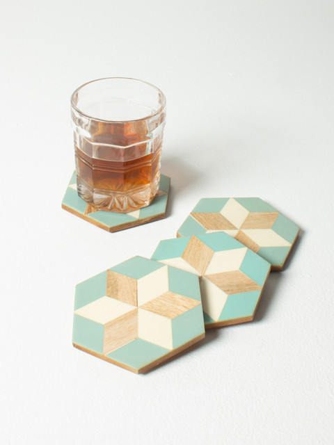 

CASA DECOR Set Of 4 Seagreen And Beige Wooden Coasters, Sea green