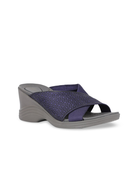 

Naturalizer Women Navy Blue Woven Design Peep Toes