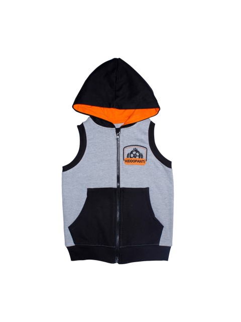 

KiddoPanti Boys Grey Colourblocked Hooded Sweatshirt