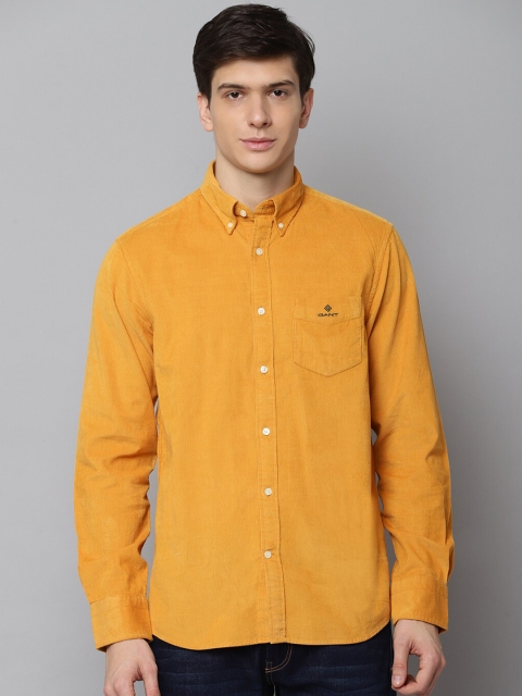 

GANT Men Mustard Yellow Straight Regular Fit Solid Casual Shirt