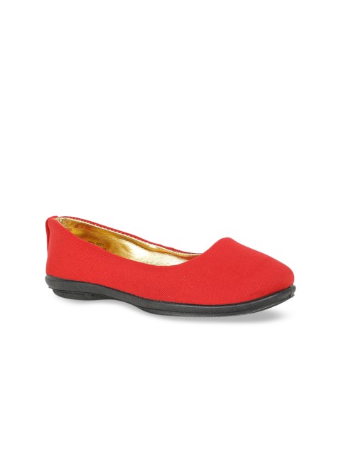 

Bubblegummers Girls Red Solid PU Ballerinas