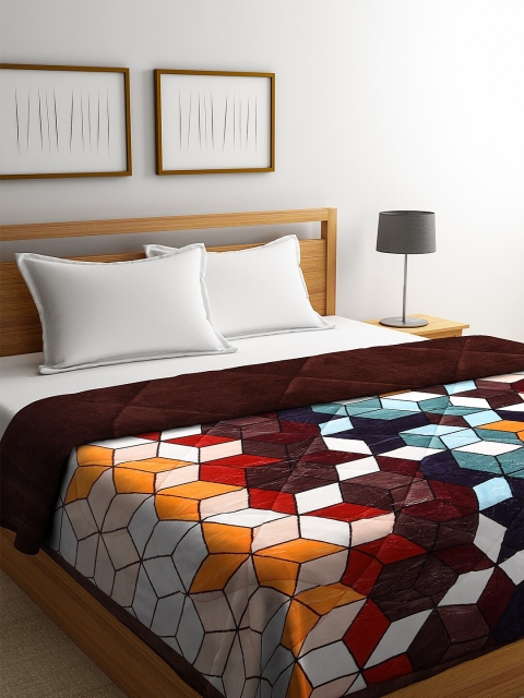 

KLOTTHE Brown & Yellow Geometric Printed Heavy Winter Double Quilt