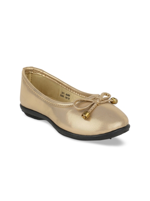 

Bubblegummers Girls Gold-Toned Solid PU Ballerinas