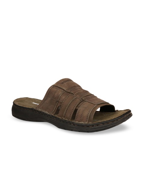 

Weinbrenner Men Brown Solid Leather Comfort Sandals
