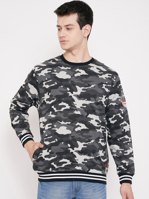 

Austin wood Men Olive Green & White Printed Hooded Sweatshirt