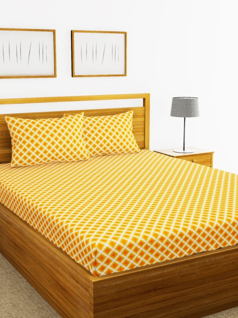 

BIANCA Yellow & Off-White Geometric 110 TC Cotton 1 Extra Large Bedsheet with 2 Pillow Covers