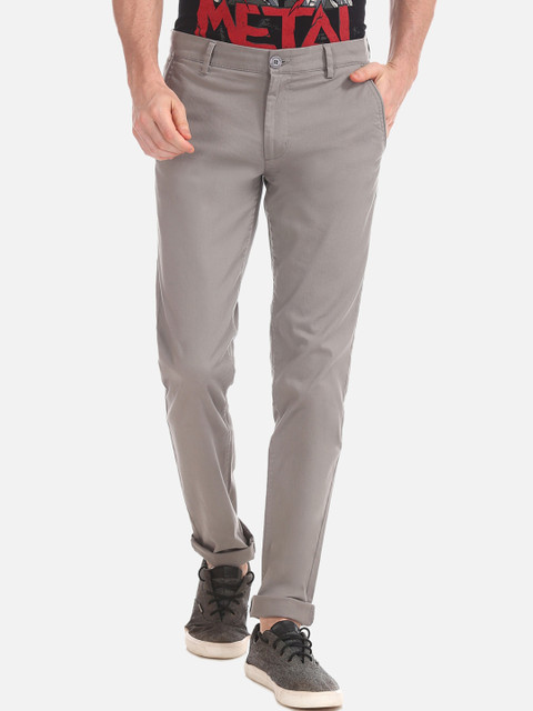 

Ruggers Men Grey Slim Fit Solid Chinos