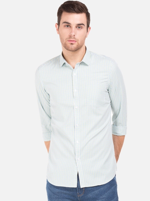 

Excalibur Men Green Slim Fit Striped Casual Shirt