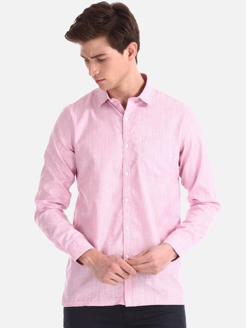 Excalibur Men Pink Regular Fit Striped Casual Shirt