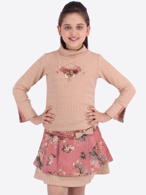 

CUTECUMBER Girls Beige & Pink Self Design Top with Skirt