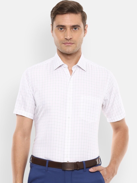 

Van Heusen Men White & Black Regular Fit Checked Formal Shirt