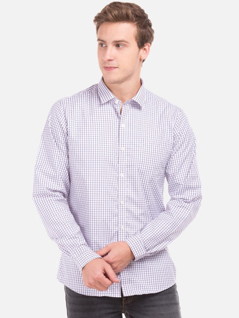 

Excalibur Men White & Purple Slim Fit Checked Casual Shirt
