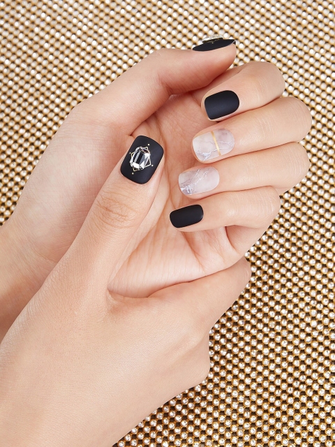 

Dashing Diva Navy Blue Magricpress Melanie Artificial Nails