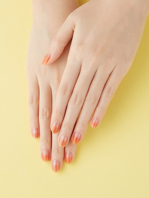 

Dashing Diva 13 Juicy Orange Tint Gel Nail Strips