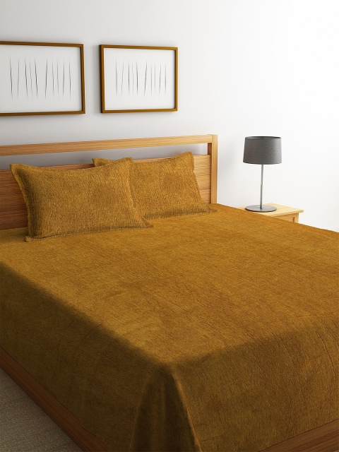 KLOTTHE Mustard Yellow Solid Double Bed Cover With 2 Pillow Covers