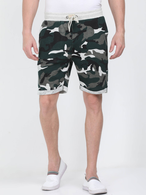 

Masculino Latino Men Green Camouflage Printed Regular Fit Regular Shorts