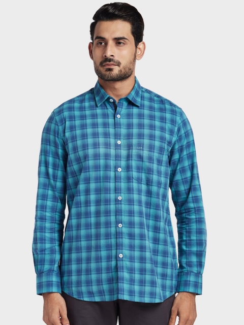 

ColorPlus Men Green & Blue Tailored Fit Checked Casual Shirt