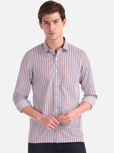 

Excalibur Men Grey & Red Regular Fit Striped Casual Shirt