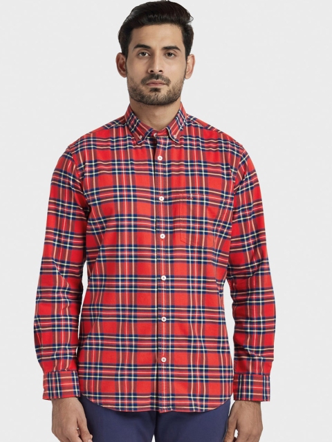 

ColorPlus Men Red & Off-White Slim Fit Checked Casual Shirt