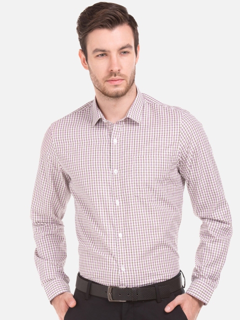 

Excalibur Men White & Pink Slim Fit Checked Formal Shirt